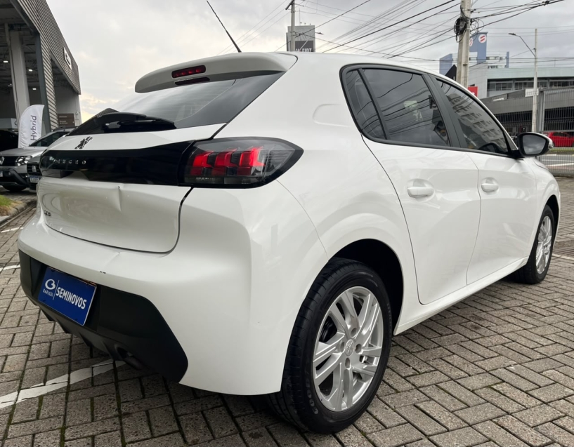 peugeot 208 1.6 16v flex active pack at6 4p automatico 20214