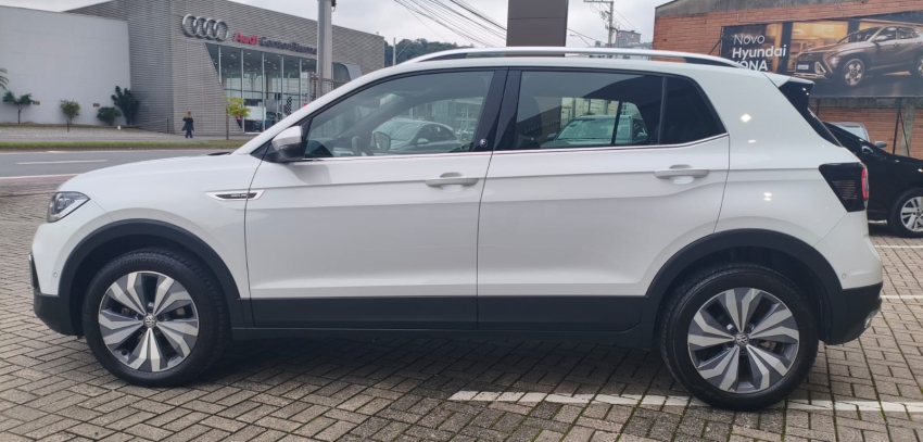 volkswagen t-cross 1.4 250 tsi total flex highline automatico 1.3 4p 20206