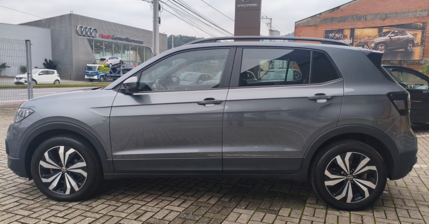 volkswagen t-cross 1.0 200 tsi total flex automatico 4p 20226