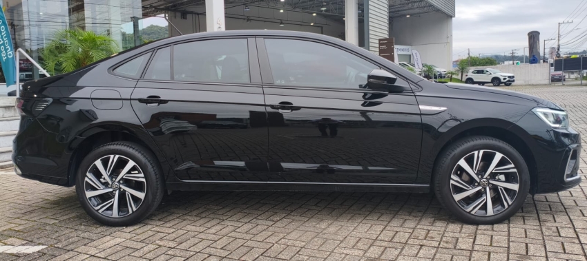 volkswagen virtus 1.0 200 tsi highline automatico 1.3 flex 4p 20263