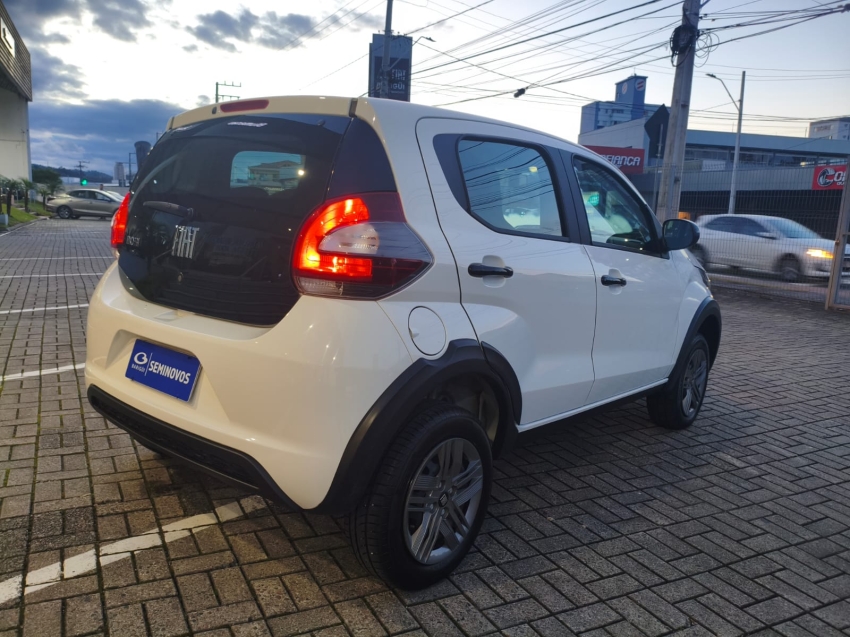 fiat mobi 1.0 firefly flex like. manual 4p 20265