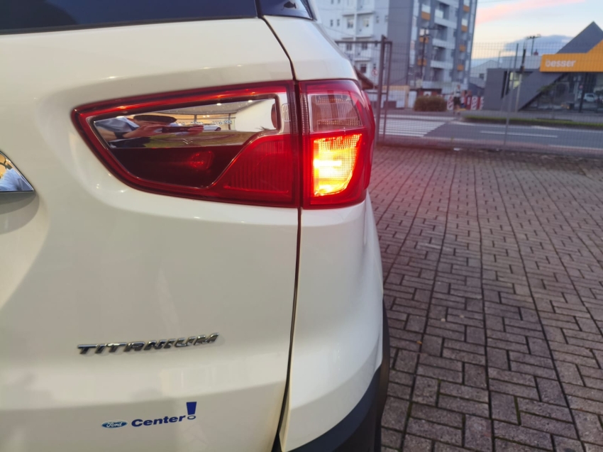 ford ecosport 1.5 ti-vct flex titanium automatico 4p 20208