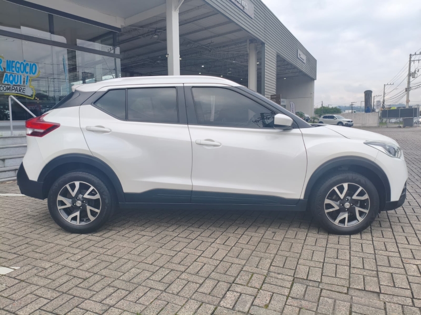nissan kicks 1.6 16v flexstart s 4p xtronic flex automatico 20213