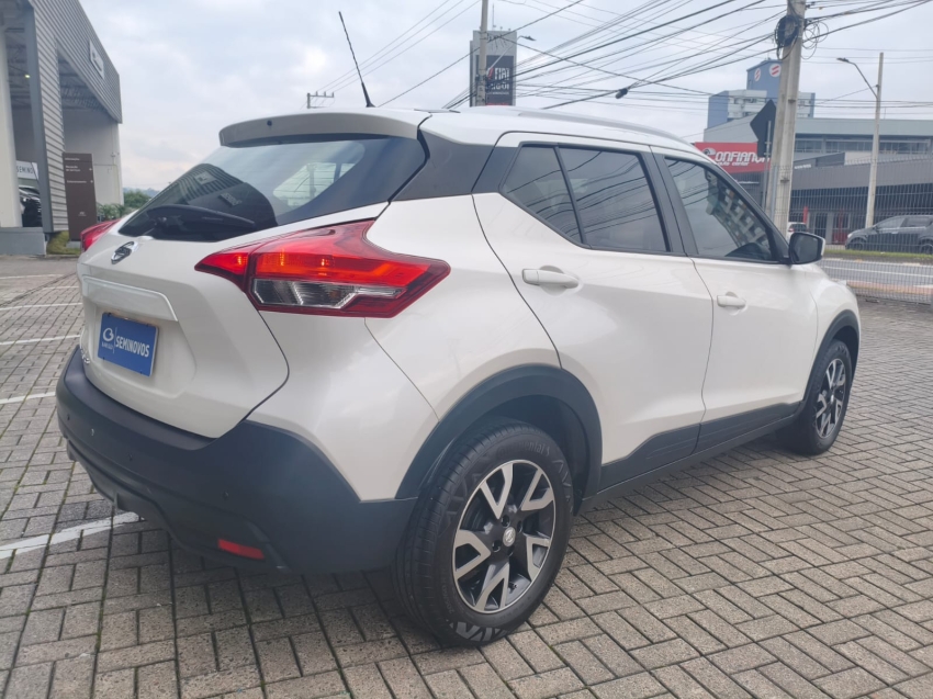 nissan kicks 1.6 16v flexstart s 4p xtronic flex automatico 20217