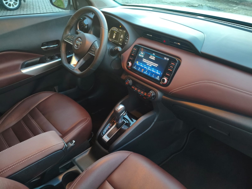 nissan kicks 1.6 16v flexstart exclusive xtronic flex 4p automatico 202216