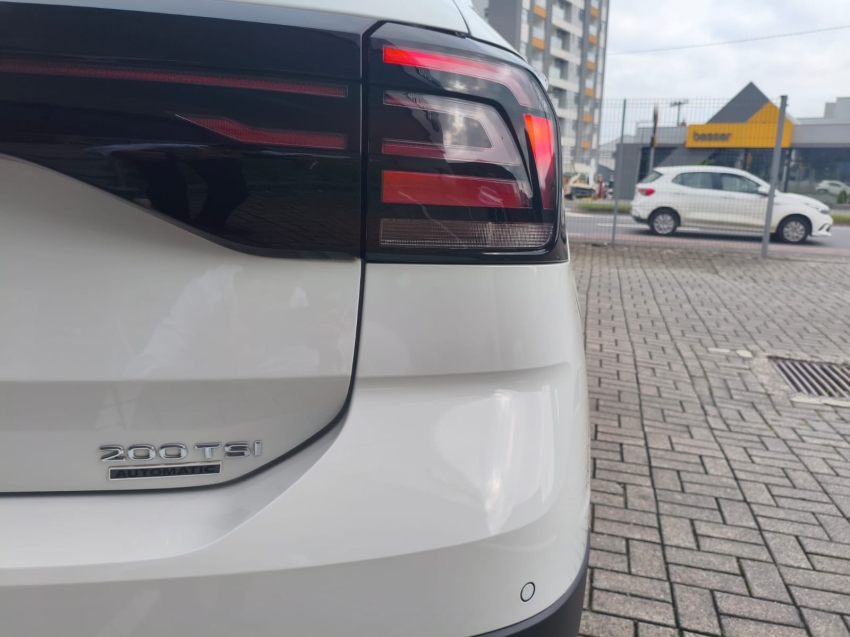 volkswagen t-cross 1.0 200 tsi total flex automatico 1.3 4p 20208
