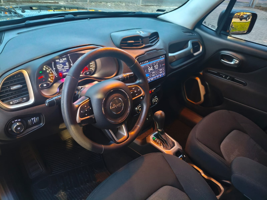 jeep renegade 1.8 16v flex 4p automatico 201813