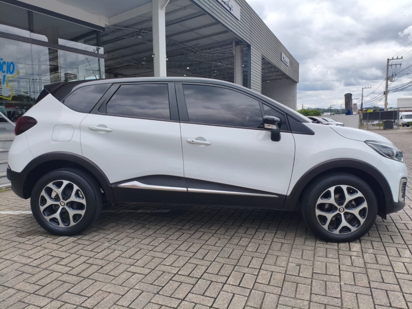 renault captur 1.6 16v sce flex intense x-tronic 4p automatico 20203