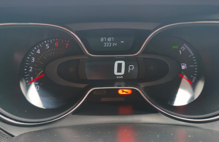 renault captur 1.6 16v sce flex intense x-tronic 4p automatico 202011