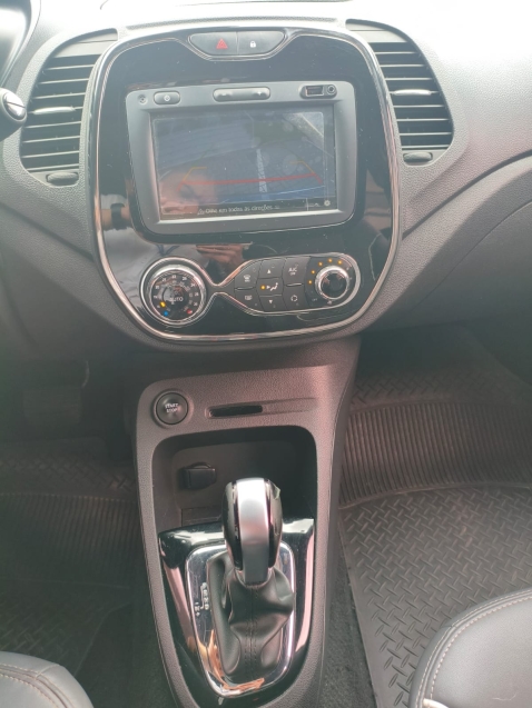 renault captur 1.6 16v sce flex intense x-tronic 4p automatico 202013