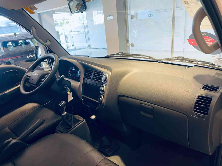 kia bongo 2.5 td diesel std cs 4x4 manual 2024