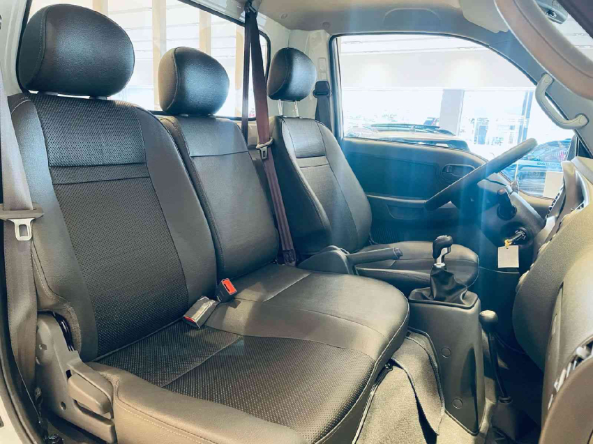 kia bongo 2.5 td diesel std cs 4x4 manual 2024