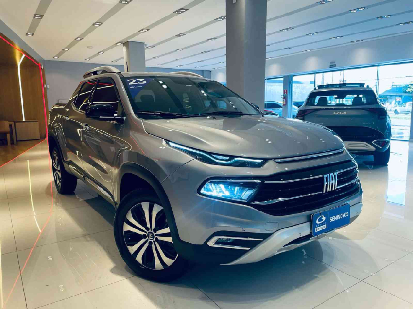 fiat toro 1.3 turbo 270 flex volcano at6 2023
