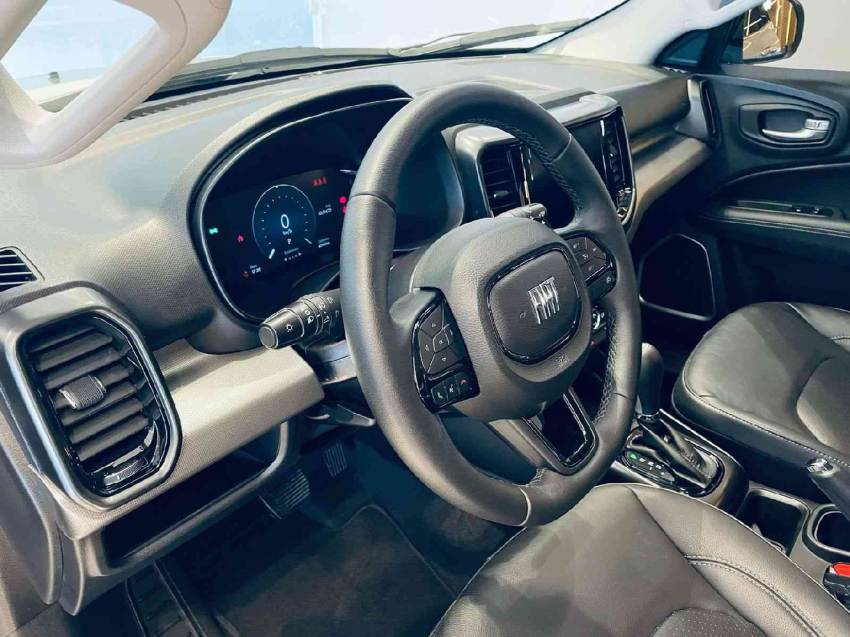 fiat toro 1.3 turbo 270 flex volcano at6 2023
