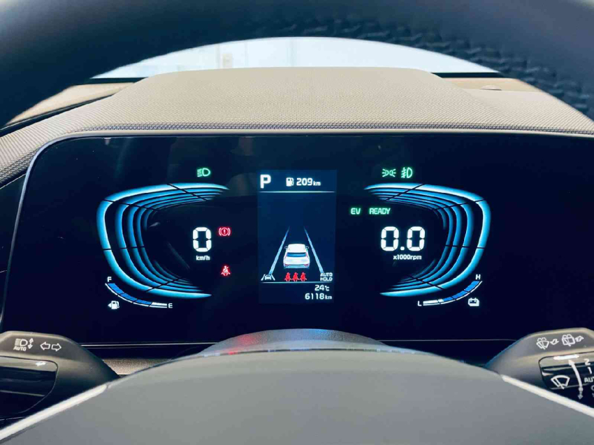 kia niro 1.6 gdi hev ex dct 2024