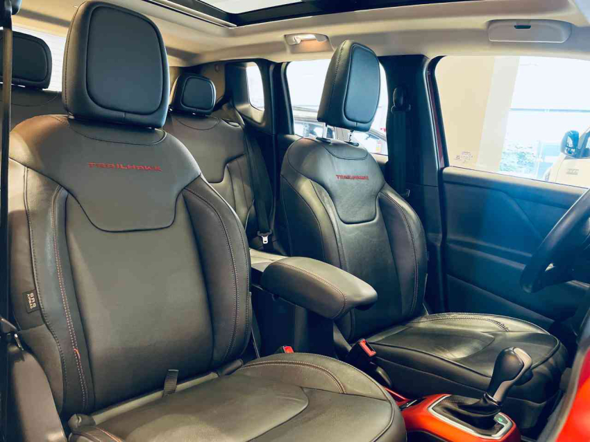 jeep renegade 2.0 16v turbo diesel trailhawk 4p 4x4 automatico 2020