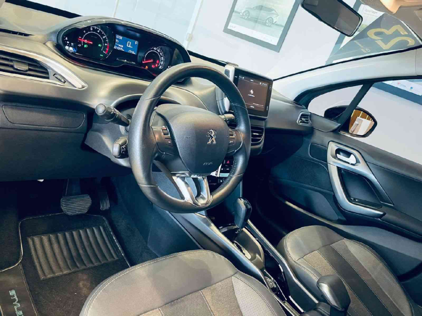 peugeot 2008 1.6 16v flex style 4p automatico 2023