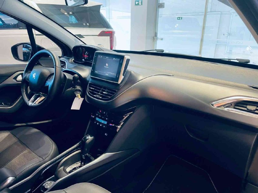 peugeot 2008 1.6 16v flex style 4p automatico 2023