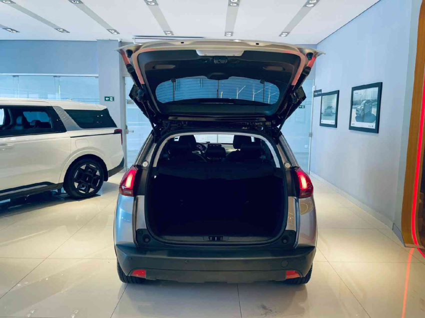 peugeot 2008 1.6 16v flex style 4p automatico 2023
