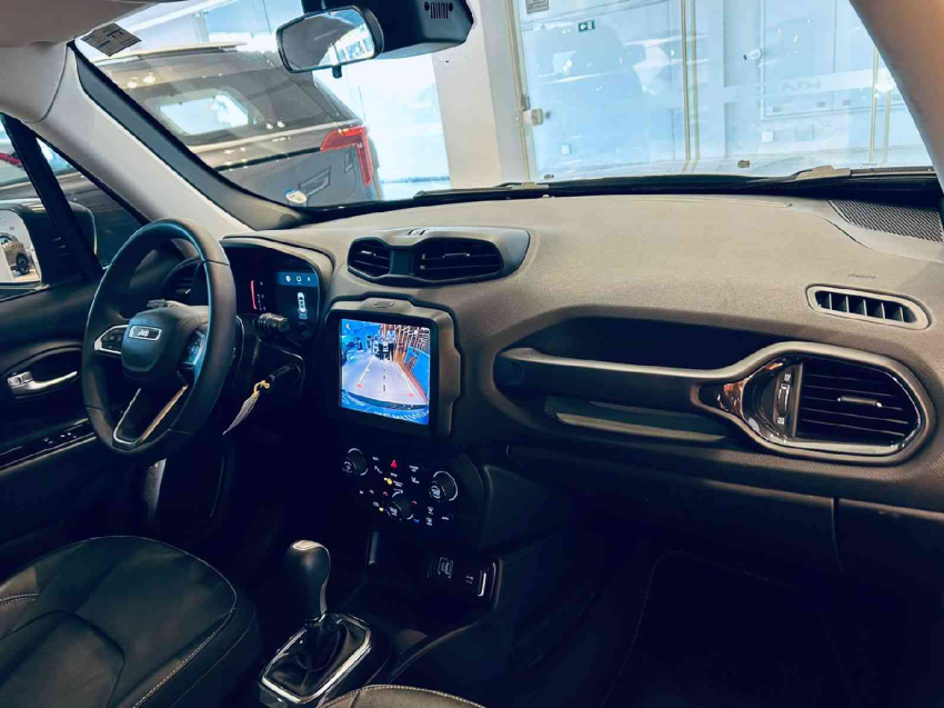 jeep renegade 1.3 t270 turbo flex longitude at6 4p automatico 2024