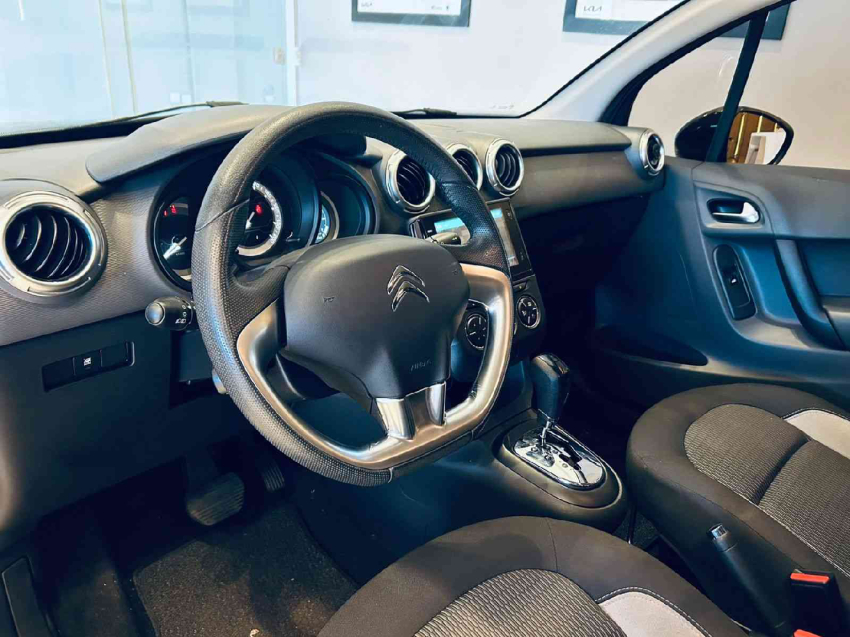 citroen c3 1.6 vti 120 flex urban trail eat6 4p automatico 2020