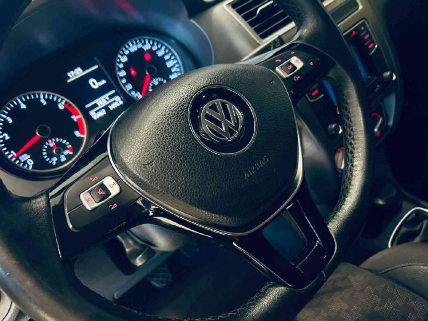 volkswagen fox 1.6 msi comfortline 8v flex 4p manual 2016