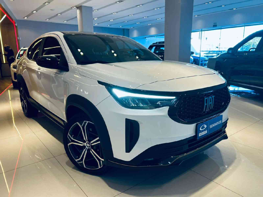 fiat fastback 1.0 turbo 200 flex impetus cvt 4p automatico 2025