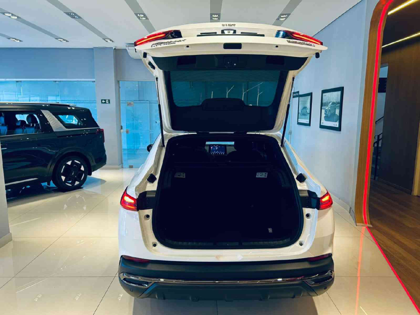 fiat fastback 1.0 turbo 200 flex impetus cvt 4p automatico 2025