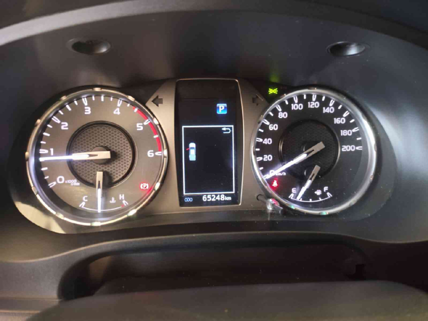 toyota hilux 2.8 d-4d turbo diesel cd sr 4x4 automatico 4p 20243