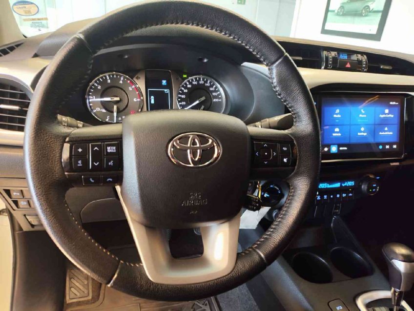 toyota hilux 2.8 d-4d turbo diesel cd sr 4x4 automatico 4p 20245