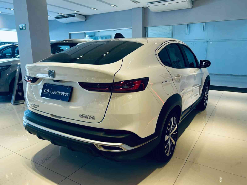 fiat fastback 1.0 turbo 200 flex audace cvt 4p automatico 20247