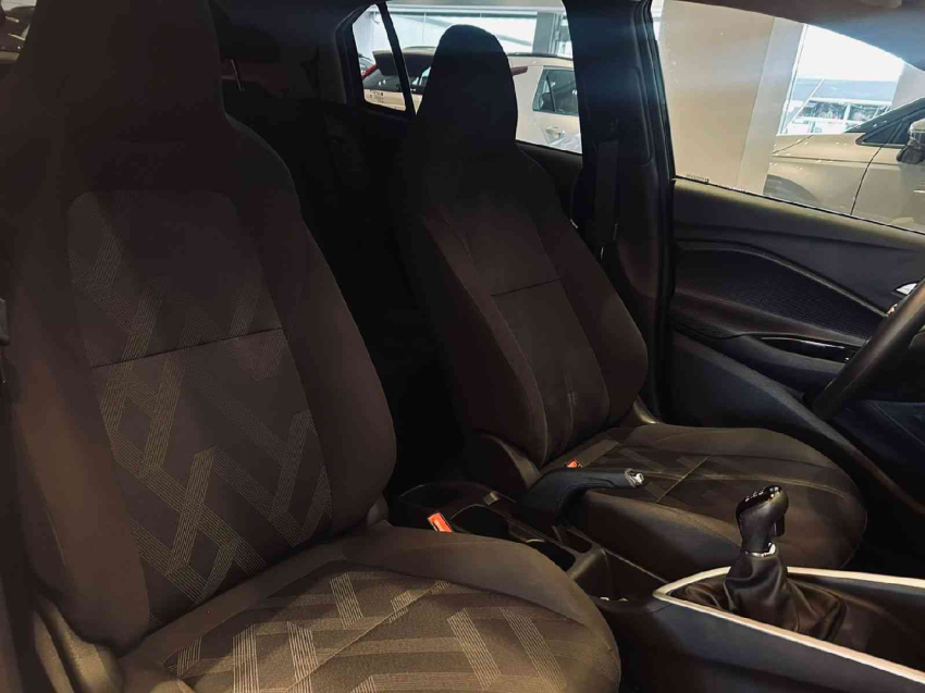 chevrolet onix 1.0 flex plus manual 4p 202612