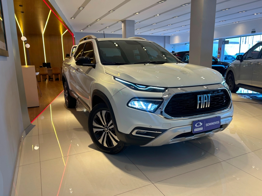 fiat toro 2.0 16v turbo diesel volcano 4wd at9 4p automatico 20252