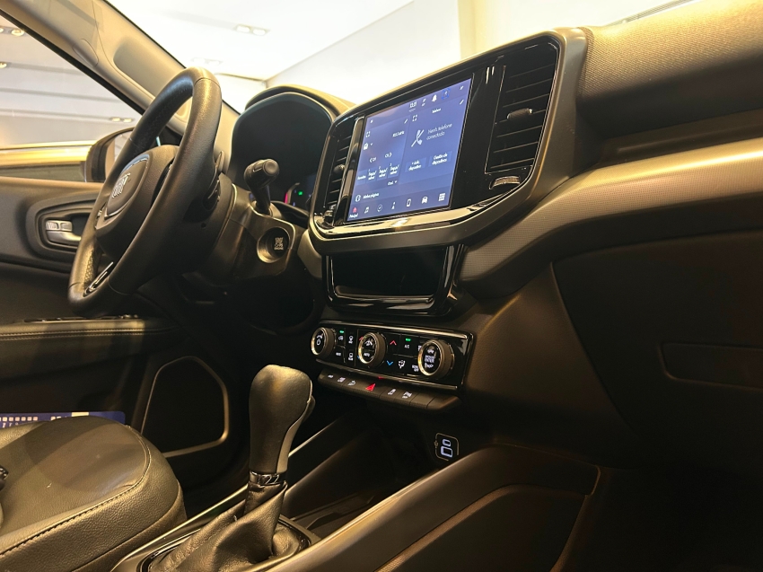 fiat toro 2.0 16v turbo diesel volcano 4wd at9 4p automatico 20258