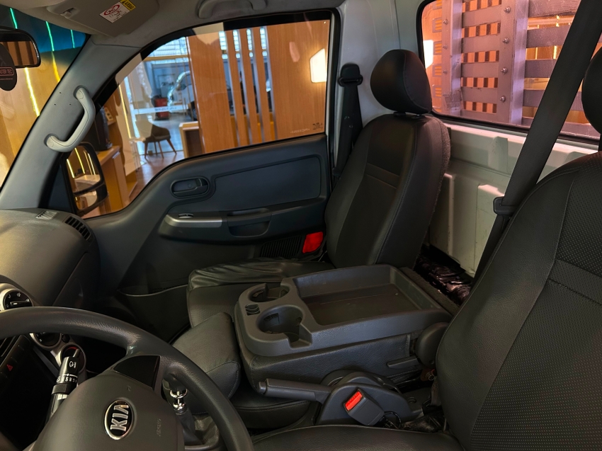 kia bongo 2.5 td diesel std cs manual 2p 20239