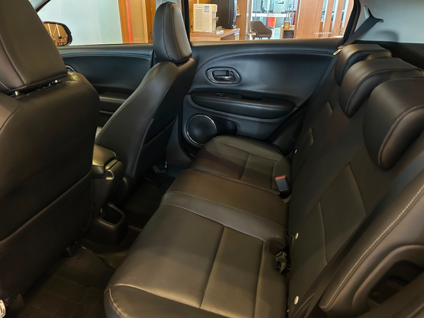 honda hr-v 1.5 16v turbo gasolina touring 4p automatico 202112