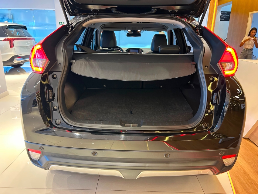 mitsubishi eclipse cross 1.5 mivec turbo gasolina hpe-s cvt 4p automatico 201916