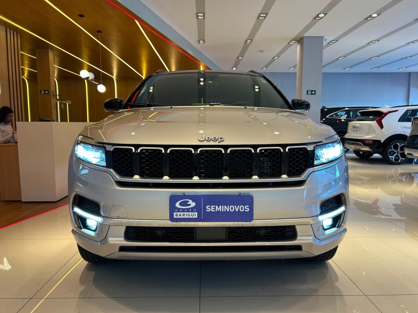 jeep commander 1.3 t270 turbo flex overland at6 2.2 diesel 4p automatico 20251