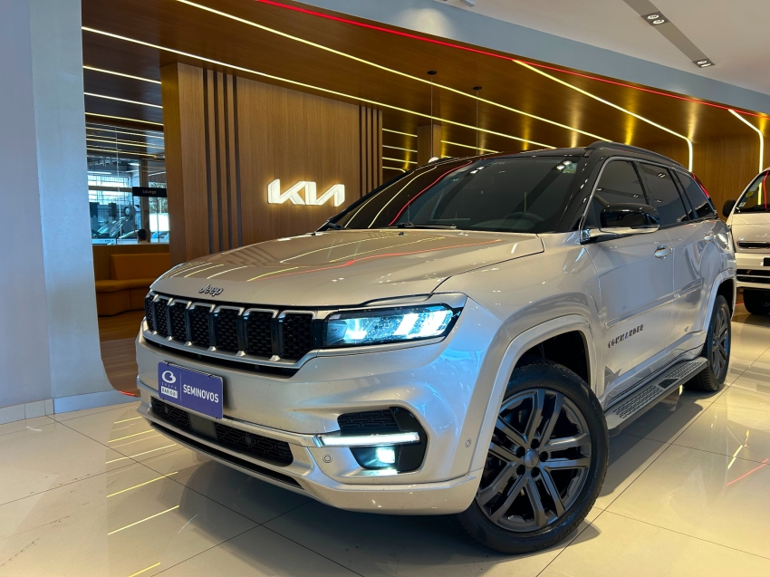jeep commander 1.3 t270 turbo flex overland at6 2.2 diesel 4p automatico 2025
