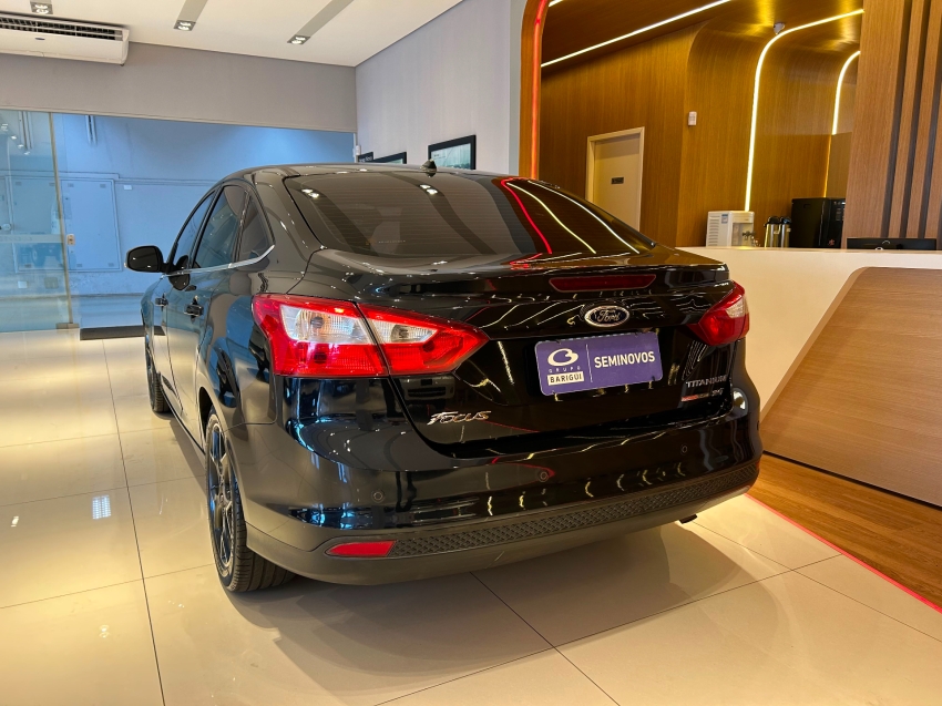 ford focus 2.0 titanium 16v flex 4p powershift 1.6 semiautomatico 20143