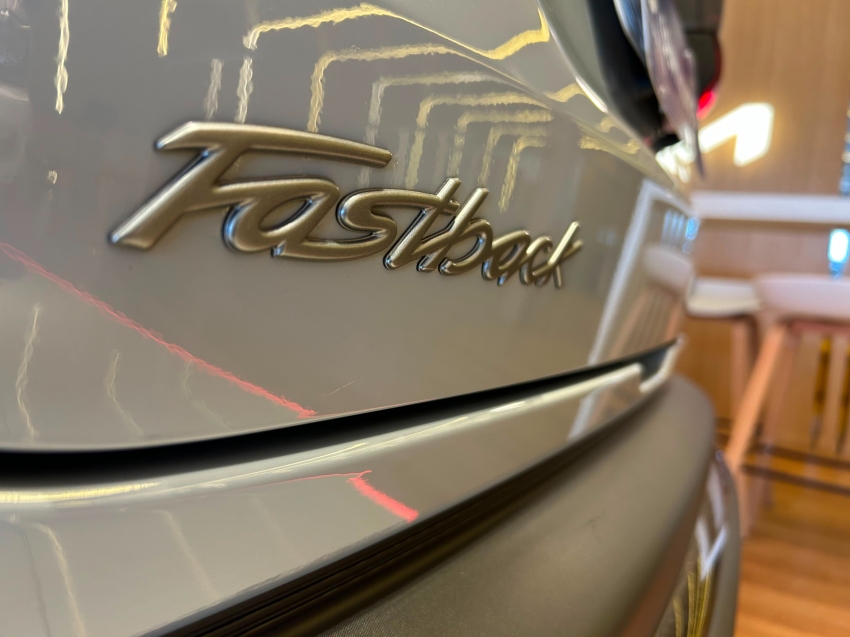 fiat fastback 1.3 turbo 270 flex limited edition at6 4p automatico 202310
