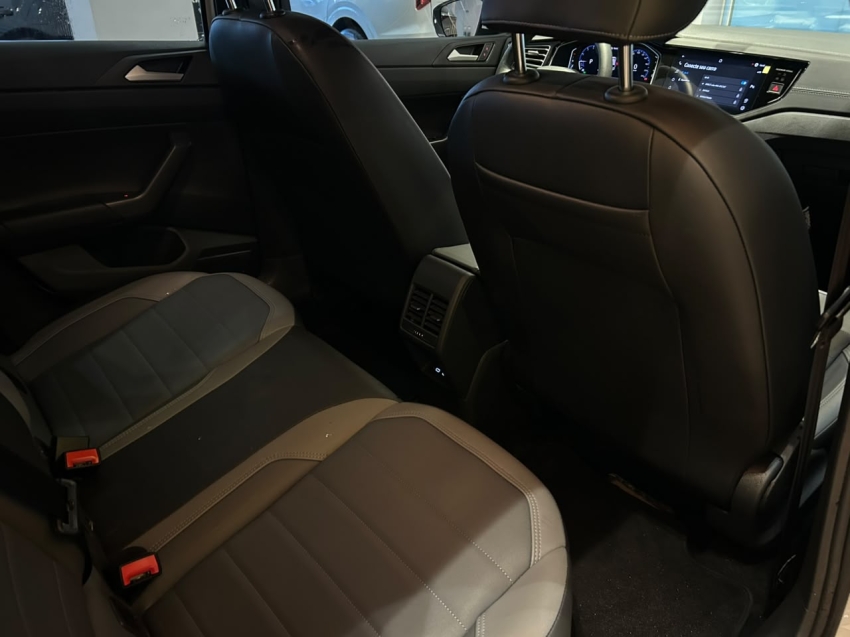 volkswagen nivus 1.0 200 tsi total flex highline automatico 4p 202412