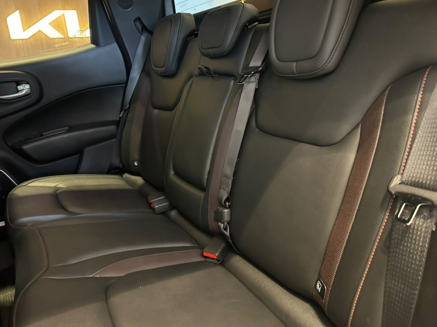 fiat toro 1.3 turbo 270 flex ultra at6 4p automatico 202616