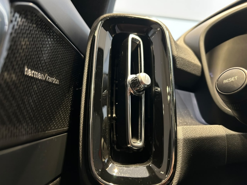 volvo xc40 p6 recharge electric plus 1.8 eletrico 4p automatico 202314