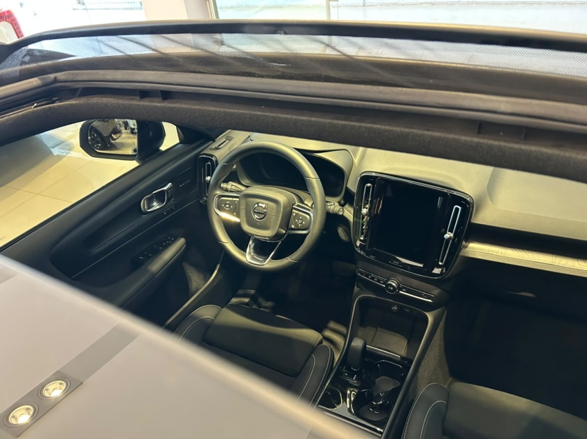 volvo xc40 p6 recharge electric plus 1.8 eletrico 4p automatico 20238