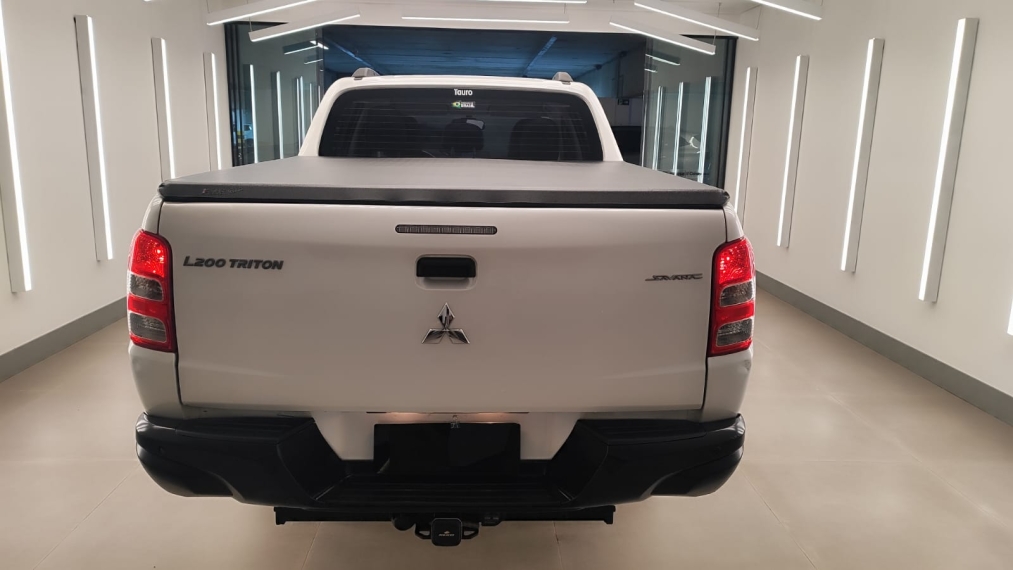 mitsubishi l200 triton 2.4 16v turbo diesel savana gls cd 4x4 automatico 2.0 4p manual 20224