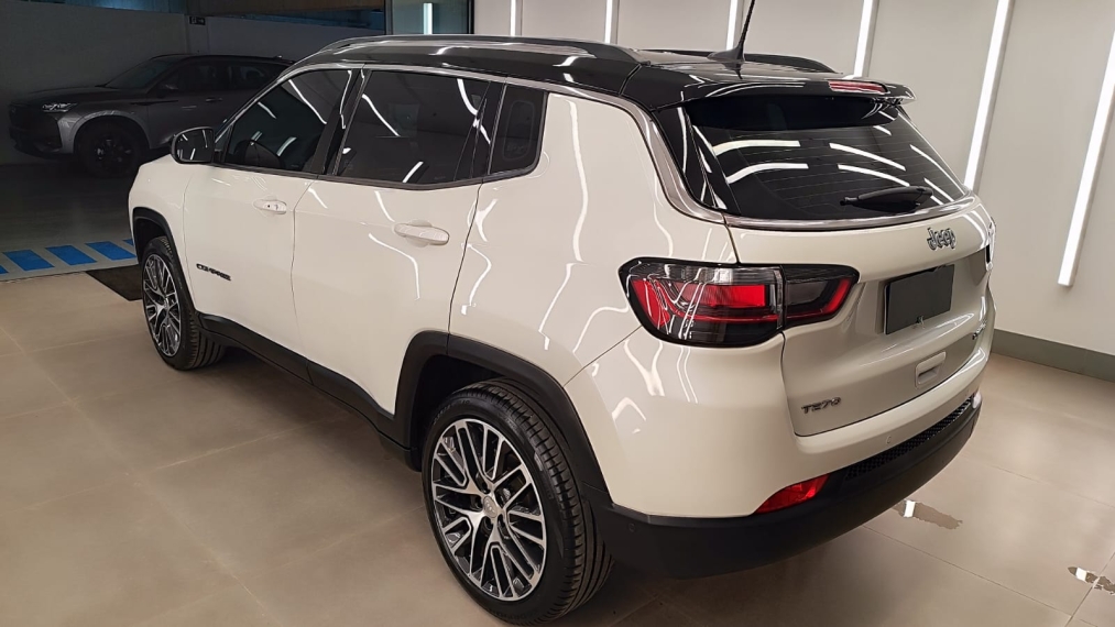 jeep compass 1.3 t270 turbo flex limited at6 4p manual 20225