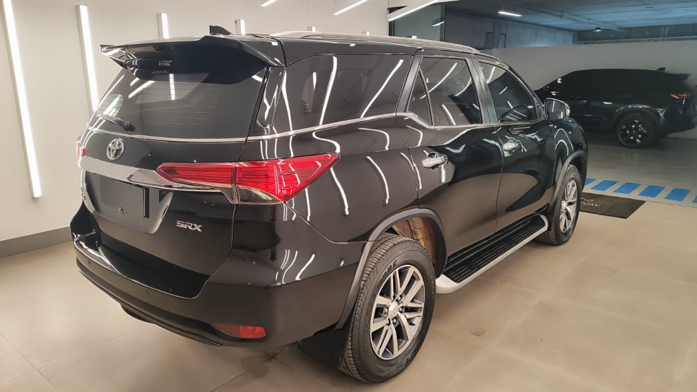 toyota hilux sw4 2.8 srx 4x4 16v turbo intercooler diesel 4p automatico manual 20195