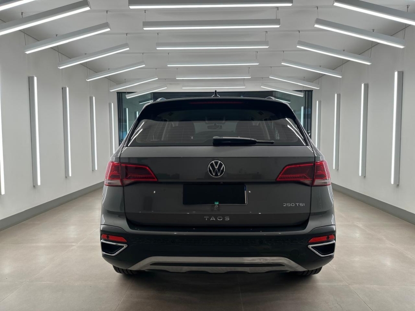 volkswagen taos 1.4 250 tsi total flex comfortline automatico 4p 20228