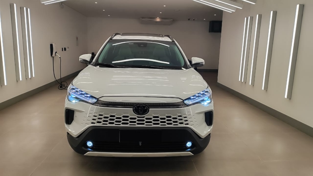 toyota corolla cross 2.0 vvt-ie flex xrx direct shift 4p manual 2025